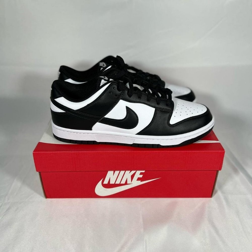 Nike Dunk Low "WORLD CHAMPS BLACK WHITE" - Picture 1 of 4